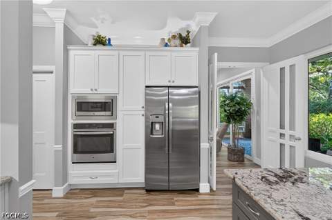13672 Pine Villa Ln, Fort Myers FL - photo 23 of 50