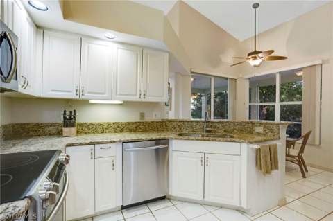 15206 Storrington Pl K100, Naples FL - photo 13 of 33