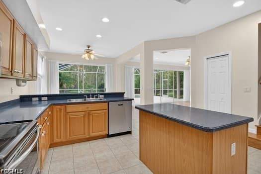 5 bedroom SingleFamilyResidence at 21539 Belhaven Way, Stoneybrook, Estero — photo 3