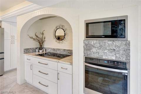 7235 Lake Dr, Fort Myers FL - photo 11 of 50