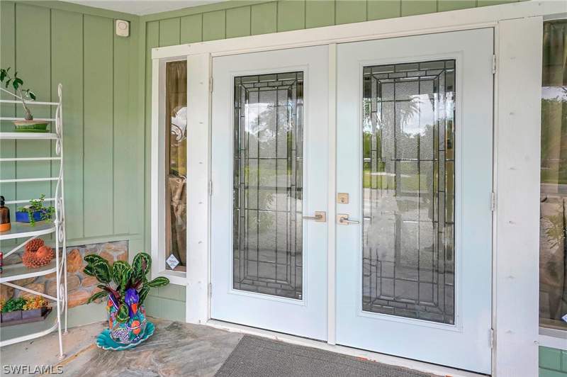 3 bedroom SingleFamilyResidence at 7235 Lake Dr, Heritage Farms, Fort Myers — photo 2
