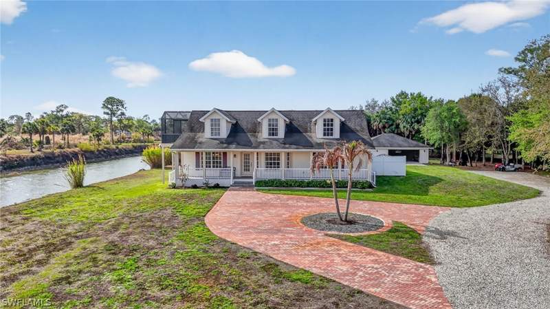 4 bedroom SingleFamilyResidence at 3886 24th Ave SE, Golden Gate Estates, Naples — photo 2