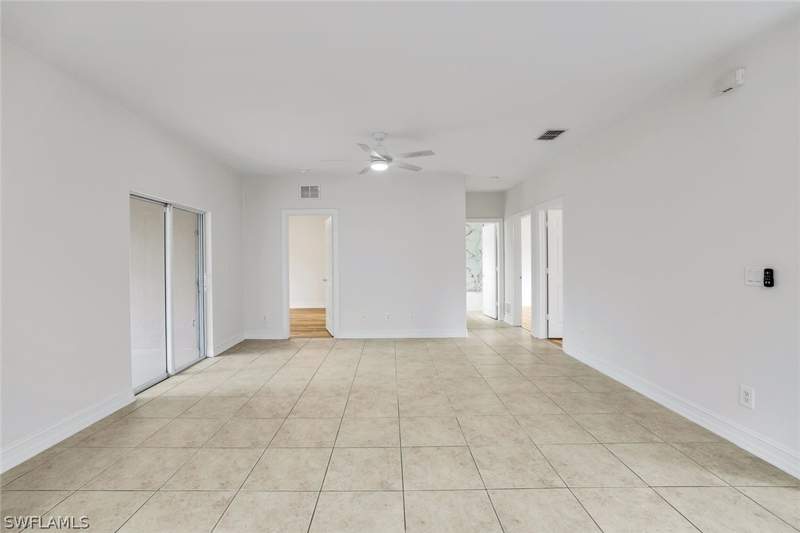 3 bedroom SingleFamilyResidence at 4575 4th Ave SE, Golden Gate Estates, Naples — photo 4