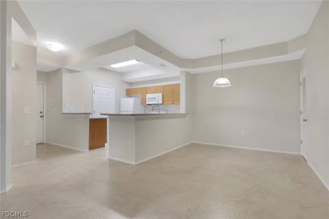 9025 Colby Dr 2111, Fort Myers FL - photo 13 of 25