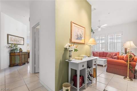 800 L Ambiance Cir 208, Naples FL - photo 15 of 19