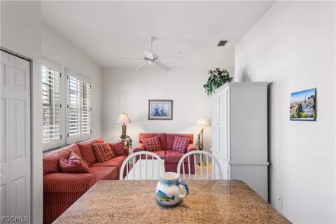 800 L Ambiance Cir 208, Naples FL - photo 8 of 19