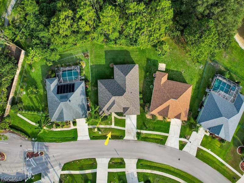 4 bedroom SingleFamilyResidence at 4409 Varsity Lakes Dr, Varsity Lakes, Lehigh Acres — photo 4