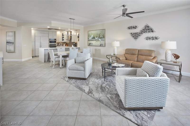3 bedroom Condominium at 23850 Via Italia Cir 2004, Florencia, Estero — photo 5