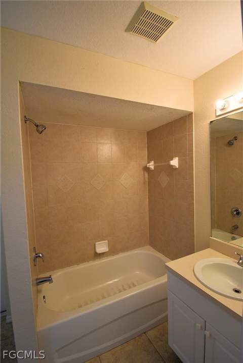 1724 SW 15th Ter, Cape Coral FL - photo 16 of 30