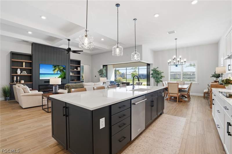 3 bedroom SingleFamilyResidence at 2961 Sagittaria Ln, Country Club, Alva — photo 5