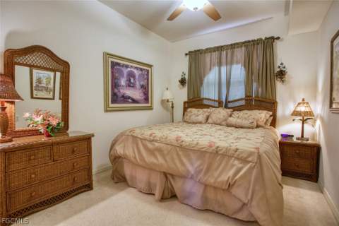 10350 Washingtonia Palm Way 4223, Fort Myers FL - photo 20 of 46