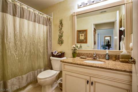 10350 Washingtonia Palm Way 4223, Fort Myers FL - photo 21 of 46