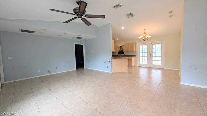3 bedroom SingleFamilyResidence at 3017 S Balsam Cir, Port Labelle, Labelle — photo 3