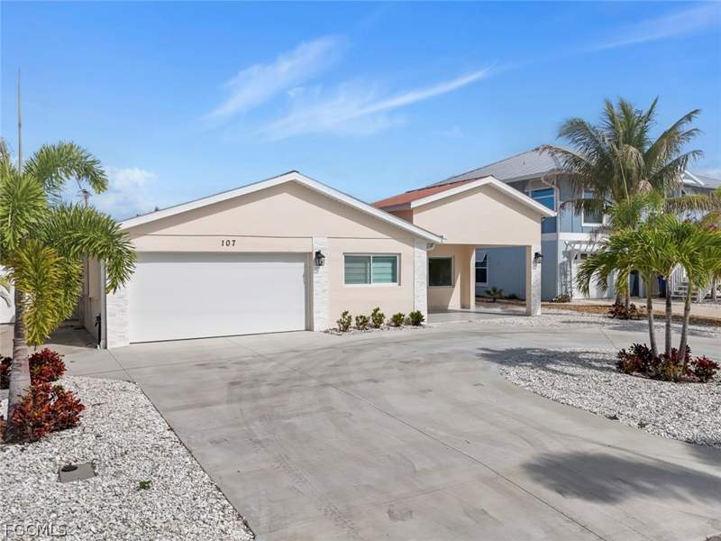 3 bedroom SingleFamilyResidence at 107 Albatross St, Sandpiper Village, Fort Myers Beach — photo 4