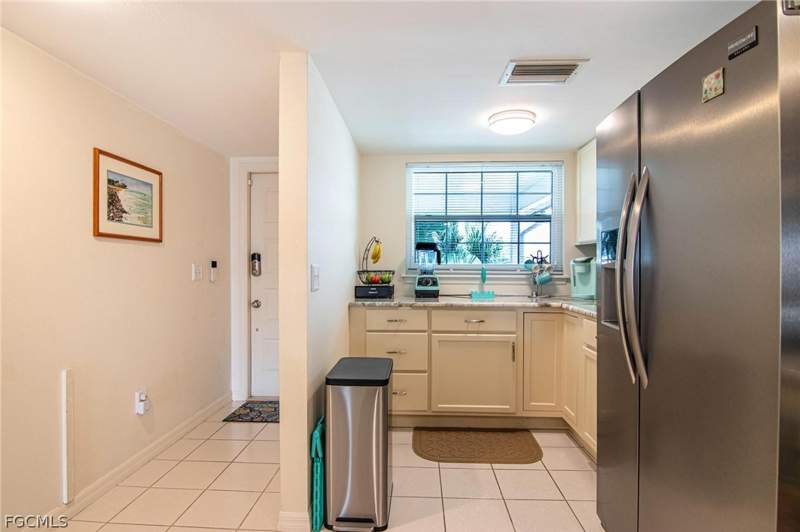 2 bedroom Condominium at 3711 Del Prado Blvd S 8, Cape Royale Condo, Cape Coral — photo 3