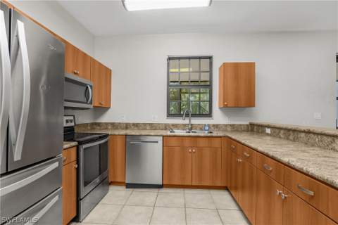 15186 Summit Place Cir, Naples FL - photo 8 of 37