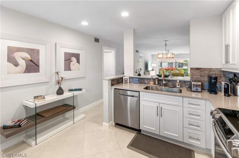 2 bedroom Condominium at 3150 Binnacle Dr SE 209 - 2J, Riviera At Moorings, Naples — photo 3
