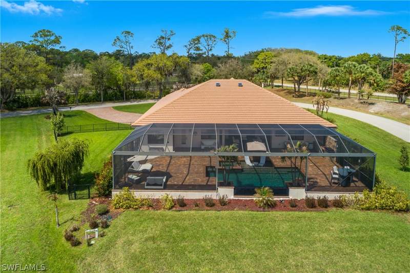 4 bedroom SingleFamilyResidence at 17210 Serengeti CIR, SERENGETI, Alva — photo 2