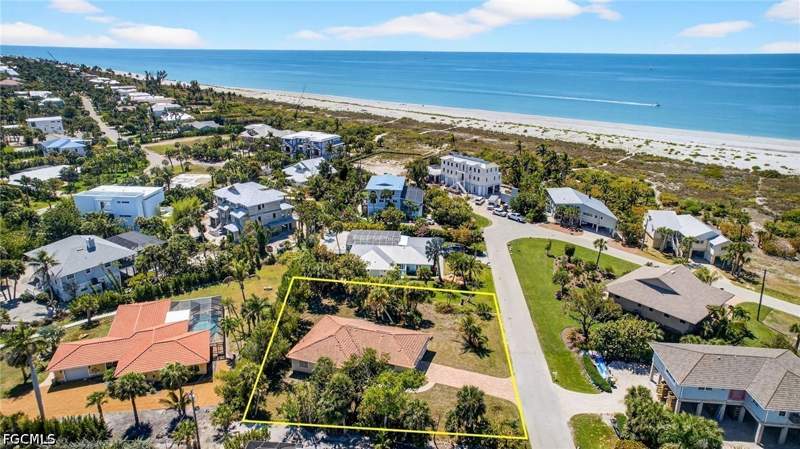 3 bedroom SingleFamilyResidence at 1314 Tahiti Dr, Tradewinds, Sanibel — photo 3