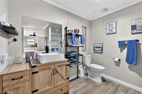860 Moonlight Dr, North Fort Myers FL - photo 13 of 31