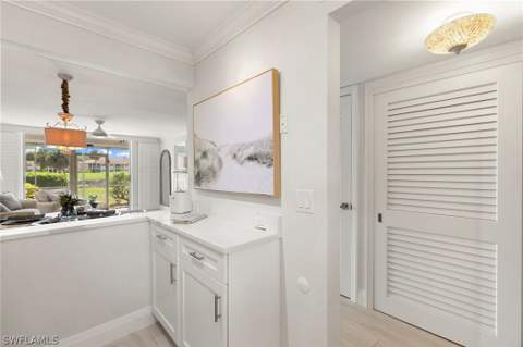 300 Forest Lakes Blvd 112, Naples FL - photo 10 of 29