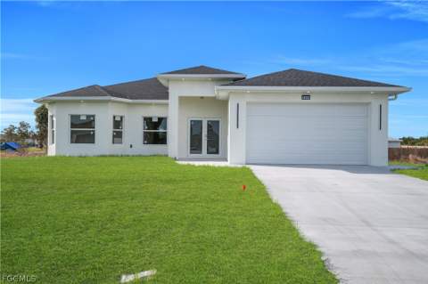 2909 63rd St W, Lehigh Acres FL - photo 12 of 48