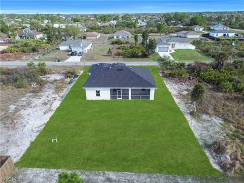 2909 63rd St W, Lehigh Acres FL - photo 8 of 48