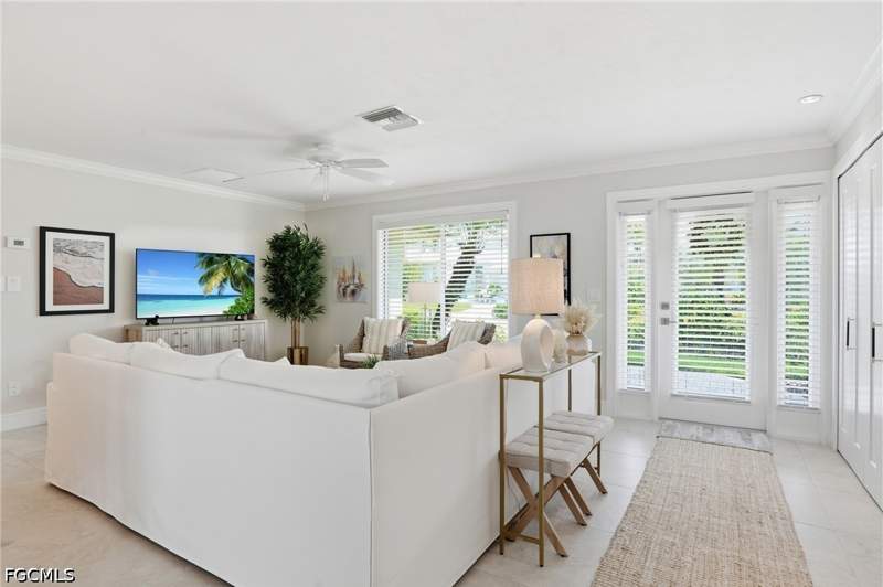 3 bedroom SingleFamilyResidence at 20 Bayview Blvd, Fairview Isles, Fort Myers Beach — photo 4