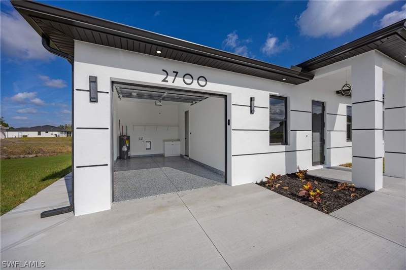 3 bedroom SingleFamilyResidence at 2700 49th St SW, Lehigh Acres, Lehigh Acres — photo 4