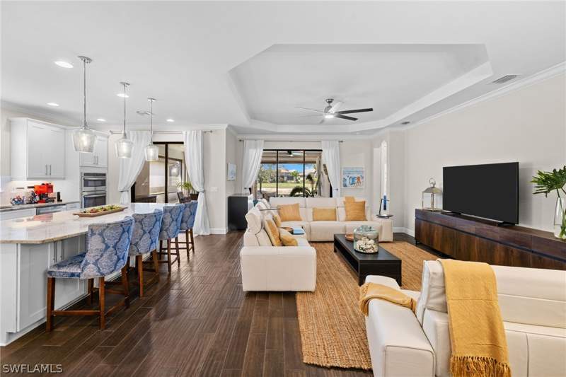 3 bedroom SingleFamilyResidence at 8685 Dilillo Ct, Esplanade, Naples — photo 5