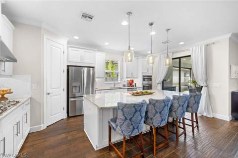 8685 Dilillo Ct, Naples FL - photo 9 of 49