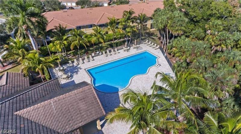 2 bedroom Condominium at 1108 Winding Pines Cir 104, Casa Di Fiori, Cape Coral — photo 2
