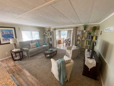 2738 Indianwood Dr, North Fort Myers FL - photo 12 of 38