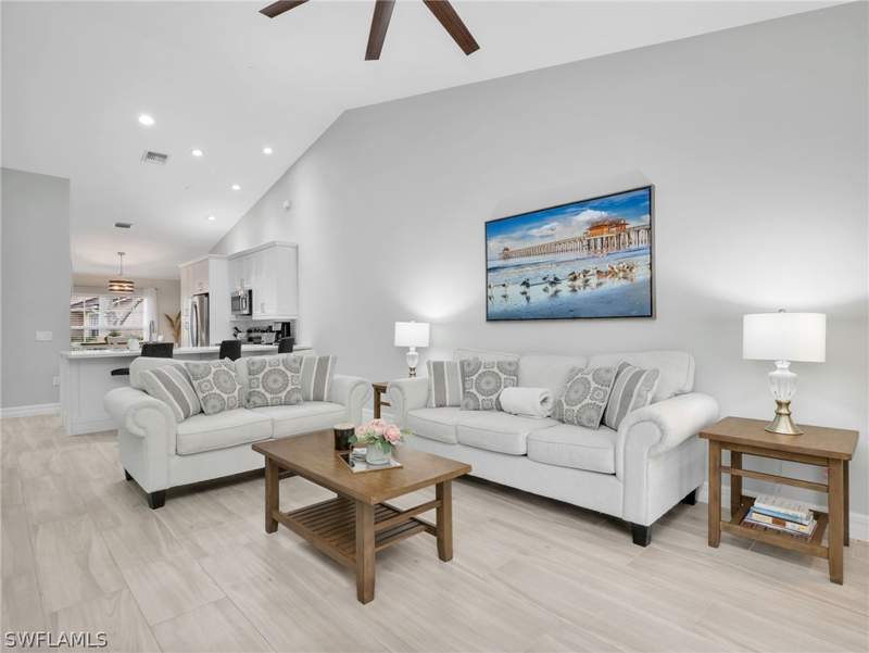 2 bedroom Townhouse at 3505 Avion Woods Ct 902, Avion Woods, Naples — photo 5