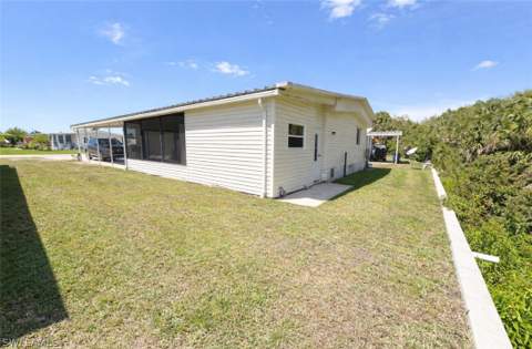 26110 Princess Ln, Bonita Springs FL - photo 23 of 33