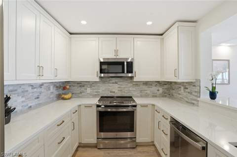 8403 Estero Blvd 201, Fort Myers Beach FL - photo 20 of 43