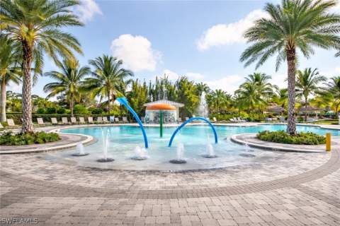 2881 Citrus St, Naples FL - photo 9 of 10