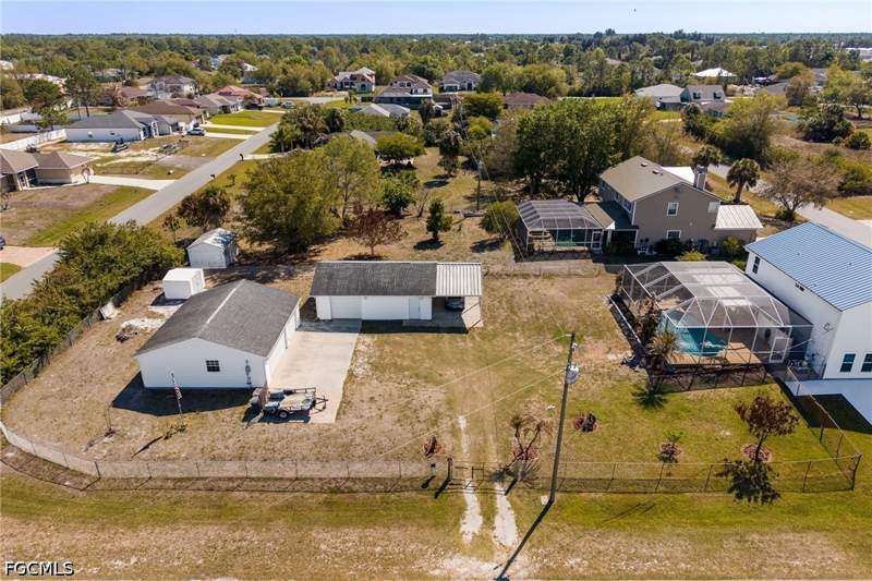 3 bedroom SingleFamilyResidence at 14051 Campus St, Buckingham Park, Fort Myers — photo 2
