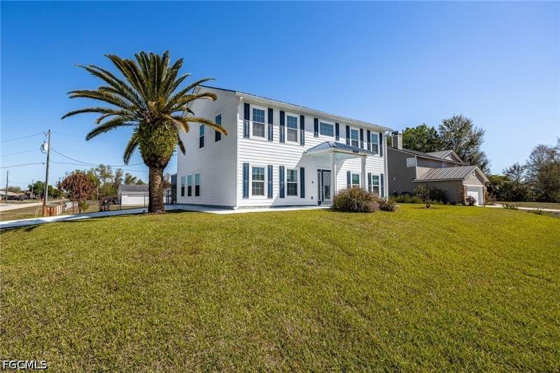 3 bedroom SingleFamilyResidence at 14051 Campus St, Buckingham Park, Fort Myers — photo 3