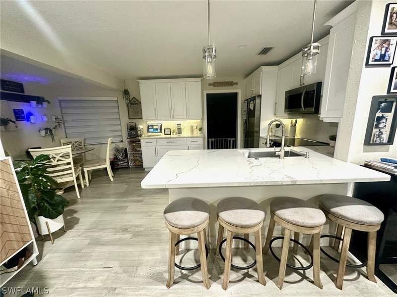3 bedroom SingleFamilyResidence at 3323 Guilford Ct, Guilford Acres, Naples — photo 2
