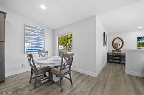 822 Gulf Pavilion Dr 201, Naples FL - photo 8 of 39