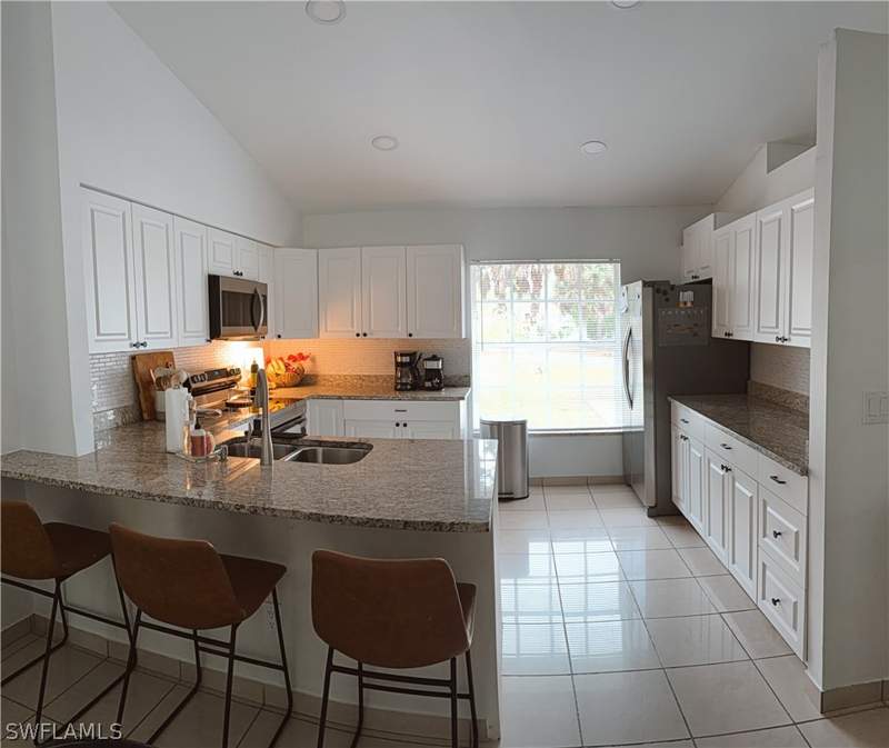 3 bedroom SingleFamilyResidence at 1071 18th Ave NE, Golden Gate Estates, Naples — photo 3