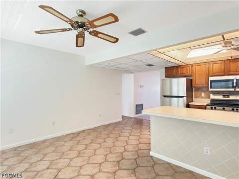 1326 S Brandywine Cir 4, Fort Myers FL - photo 12 of 45