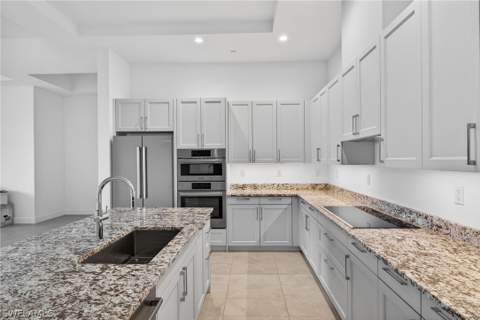 4142 Bay Beach Ln 205, Fort Myers Beach FL - photo 10 of 50