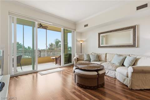 2748 Tiburon Blvd E C404, Naples FL - photo 15 of 49