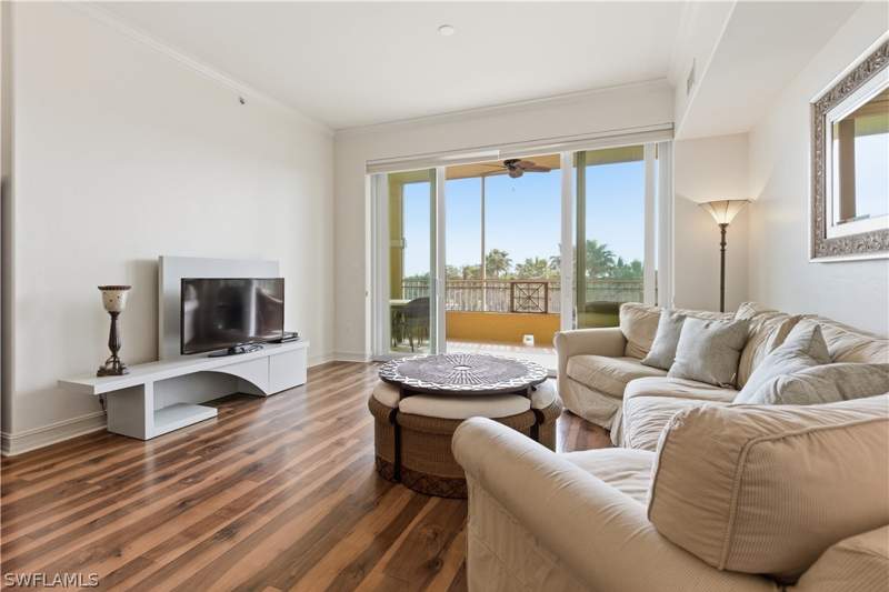 2 bedroom Condominium at 2748 Tiburon Blvd E C404, Ventanas At Tiburon, Naples — photo 2