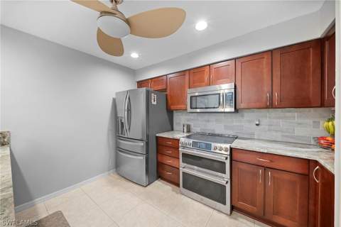 13160 Whitehaven Ln 121, Fort Myers FL - photo 12 of 46