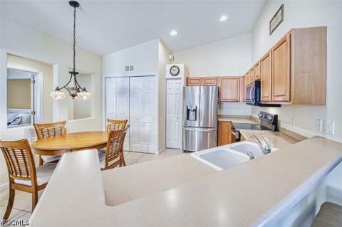 10135 Colonial Country Club Blvd 1202, Fort Myers FL - photo 12 of 49