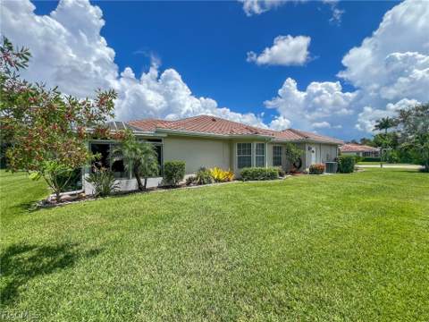 2170 Embarcadero Way, North Fort Myers FL - photo 6 of 47
