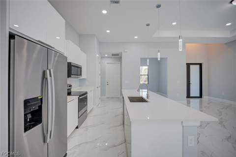 872 Spaulding St E, Lehigh Acres FL - photo 10 of 30